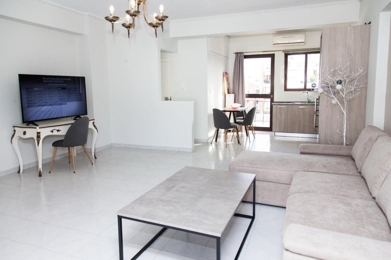 Апартаменты Modern Apt In Heart Of Paleo Faliro! Афины Экстерьер фото