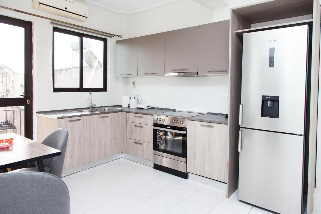Апартаменты Modern Apt In Heart Of Paleo Faliro! Афины Экстерьер фото