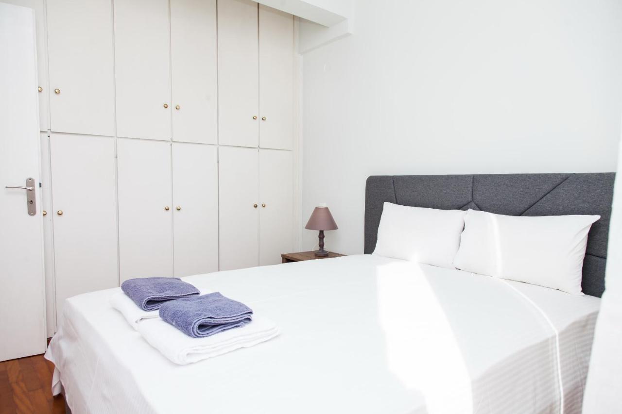 Апартаменты Modern Apt In Heart Of Paleo Faliro! Афины Экстерьер фото